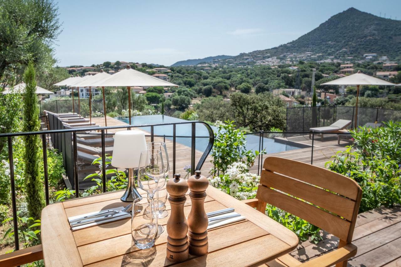 Hotel Restaurant Villa Josephine LʼÎle-Rousse Екстериор снимка