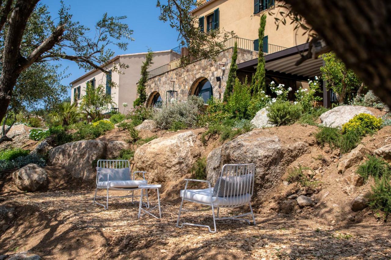 Hotel Restaurant Villa Josephine LʼÎle-Rousse Екстериор снимка