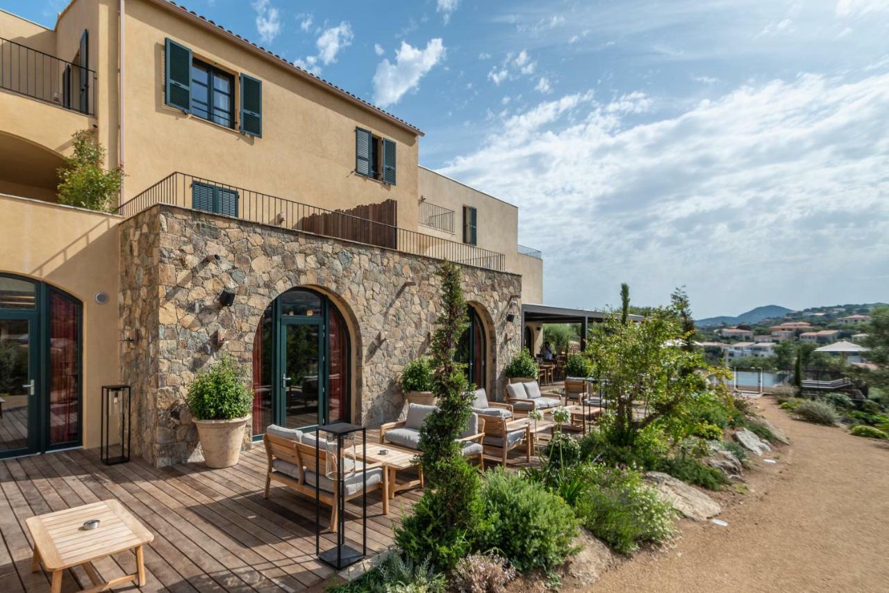 Hotel Restaurant Villa Josephine LʼÎle-Rousse Екстериор снимка